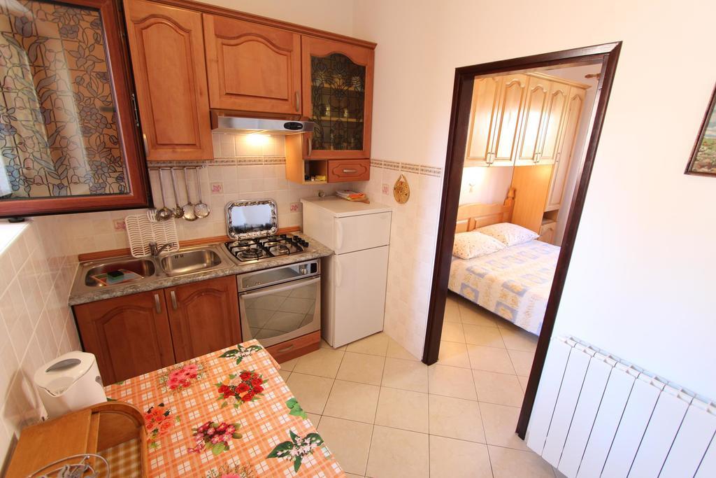 Apartments Maruchita Rovinj Zimmer foto