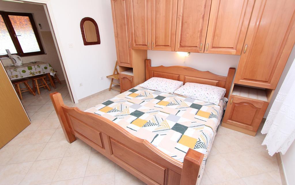 Apartments Maruchita Rovinj Zimmer foto